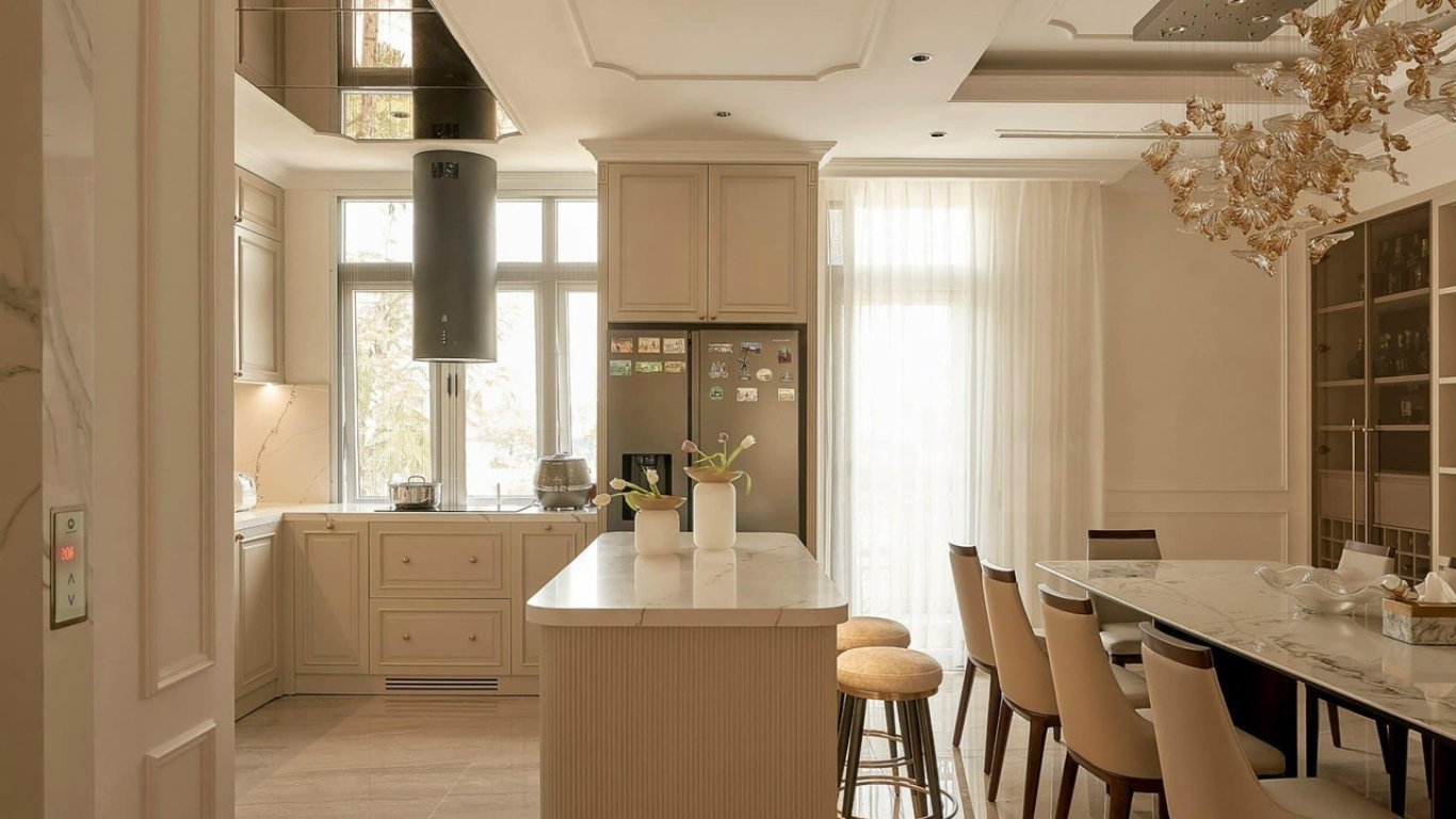 The Peak Villa D7
